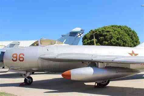 mig8